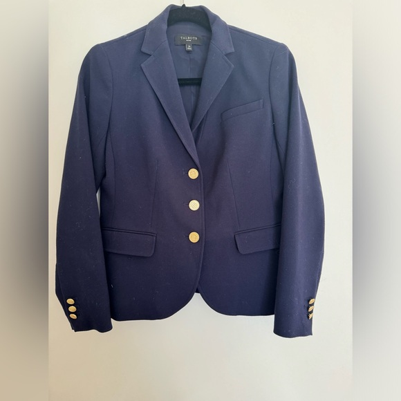 Talbots navy blazer with gold, detailed buttons. Size 4P. I excellent condition - Picture 1 of 6